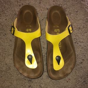 yellow birkenstock GIZEH